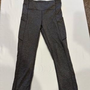 Lululemon leggings with pockets size 6